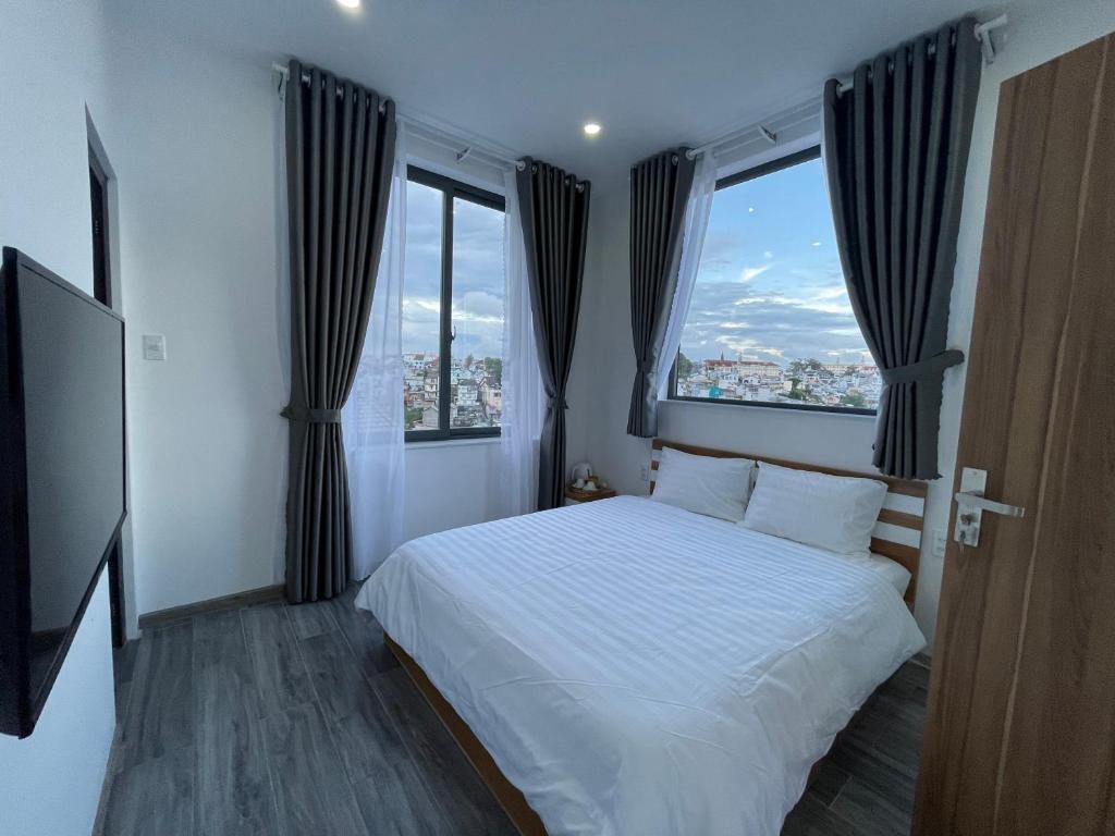 Aloha Homestay "4 bedrooms - 1 kitchen - 1 terrace"