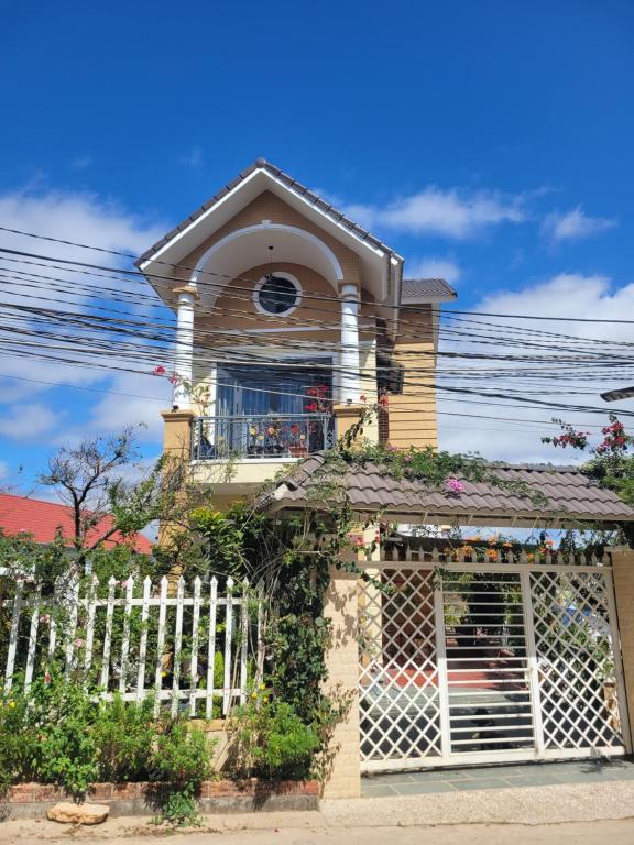 Bam's Home