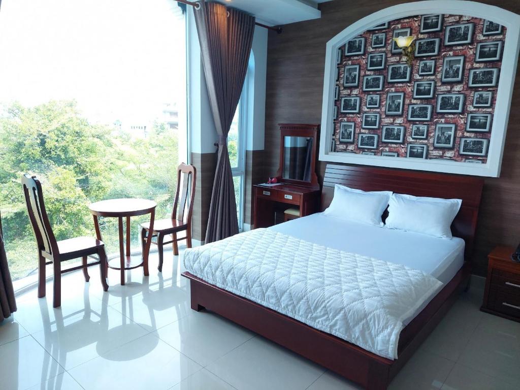 Biển Vàng - New Golden Sea