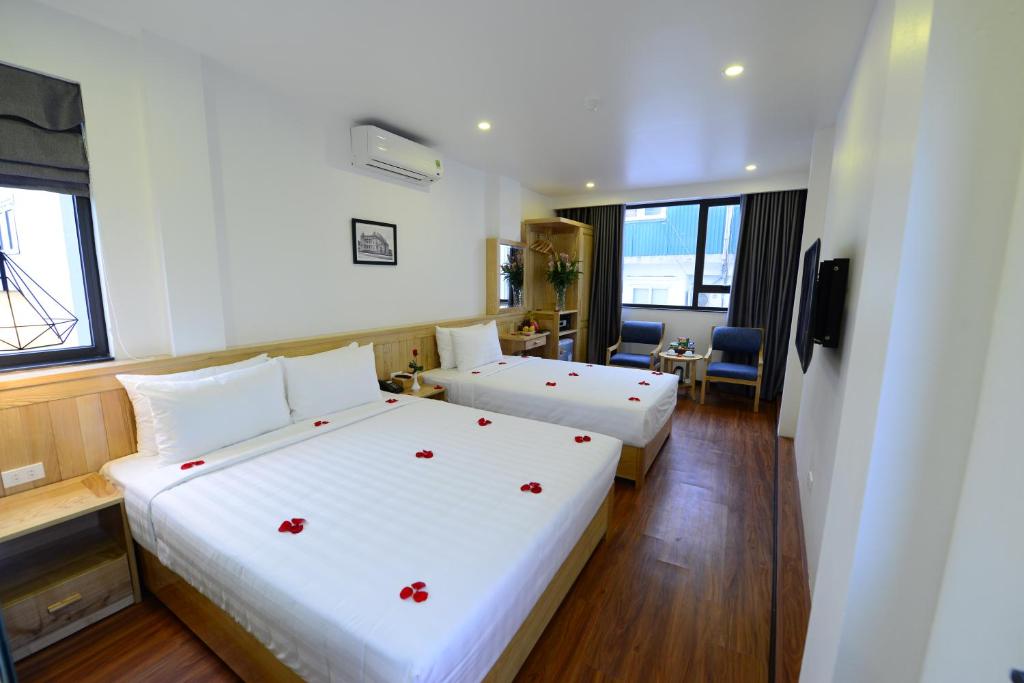 Blue Hanoi Inn Luxury Hotel