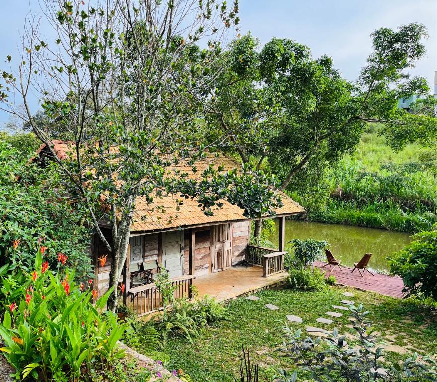 Boong House