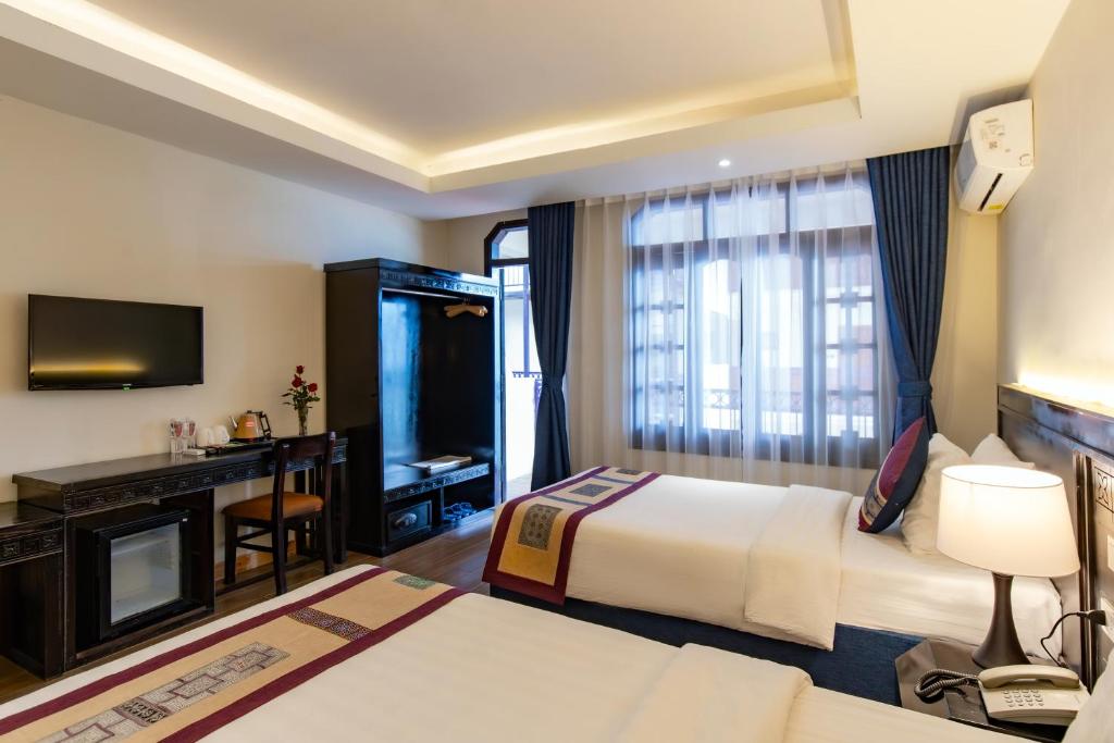 Bora Hotel