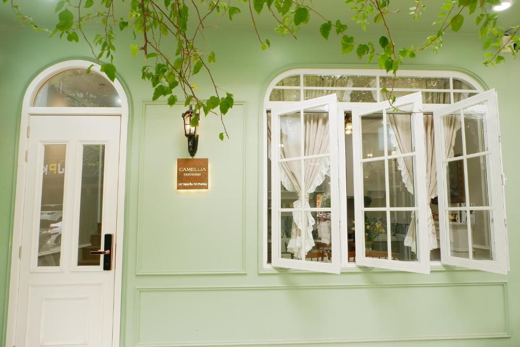 Camellia Home