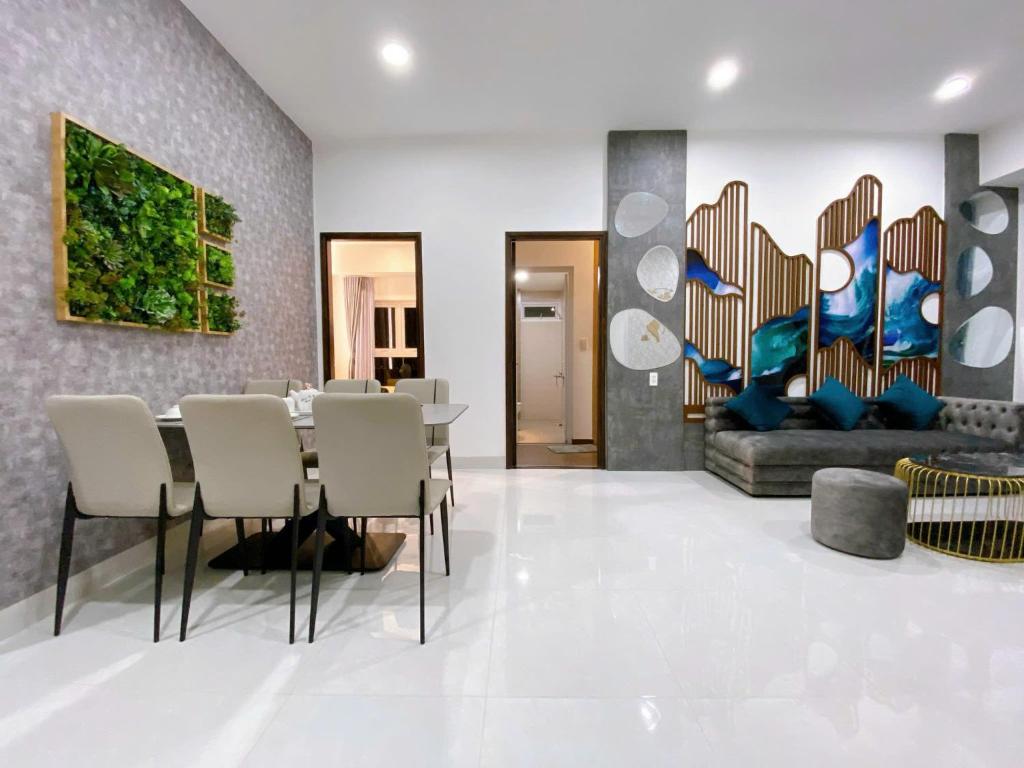CĂN HỘ 2PN VIEW ĐẸP l OASKY VŨNG TÀU l BÃI SAU 50M l sách đẹp đầy đủ tiện nghi