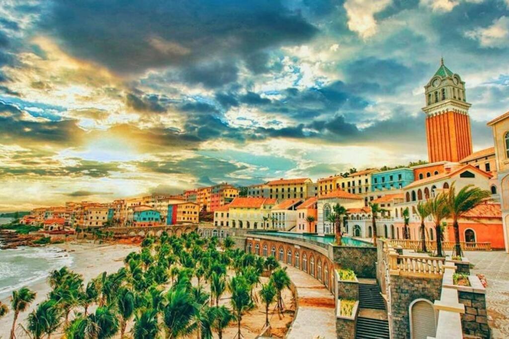 Căn hộ view biển, Cầu Hoàng Hôn