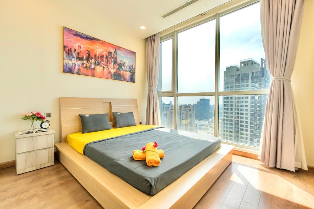 The Lexington Suites, Vinhomes Central Park & Paranomic View