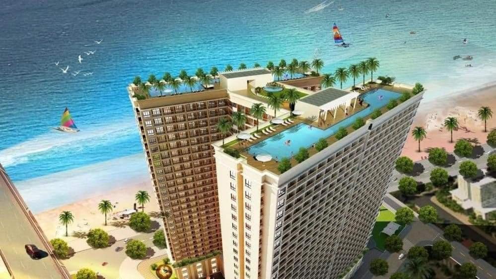 GOLDEN APARTMENT With SEA VIEW