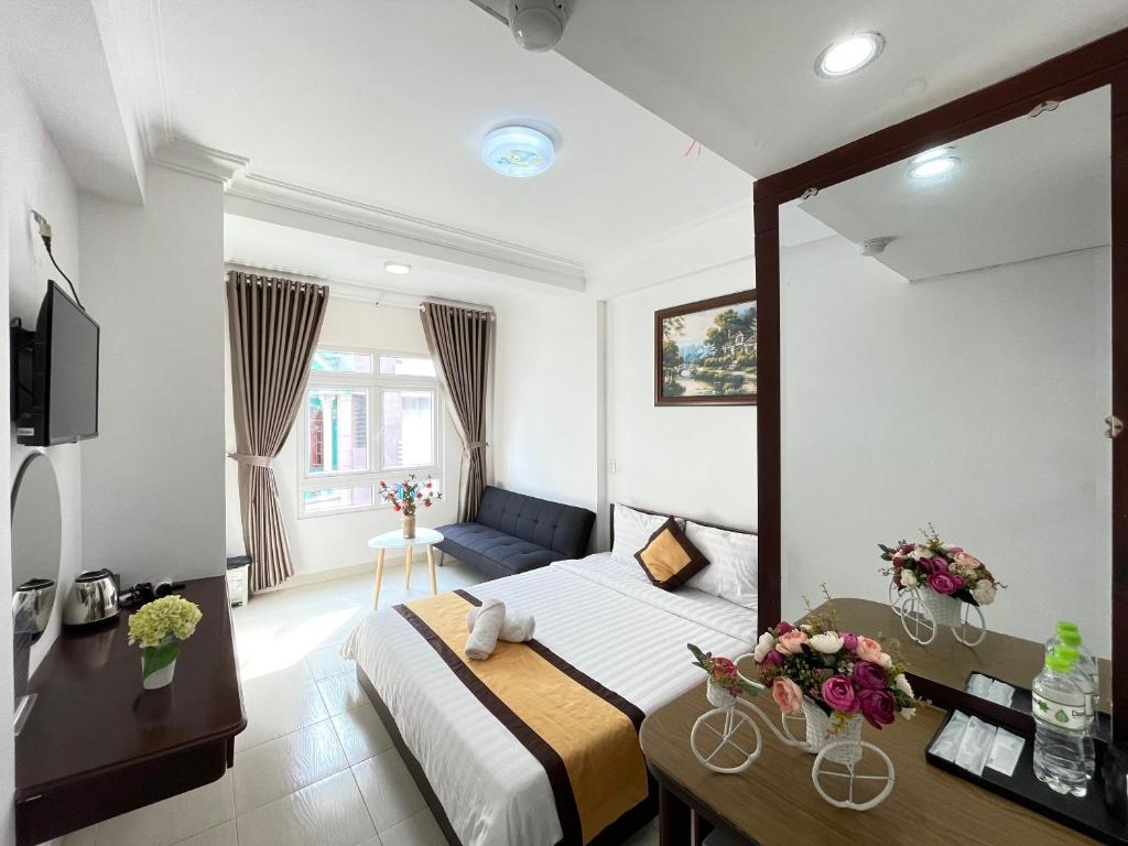Hotel Đông Nhi