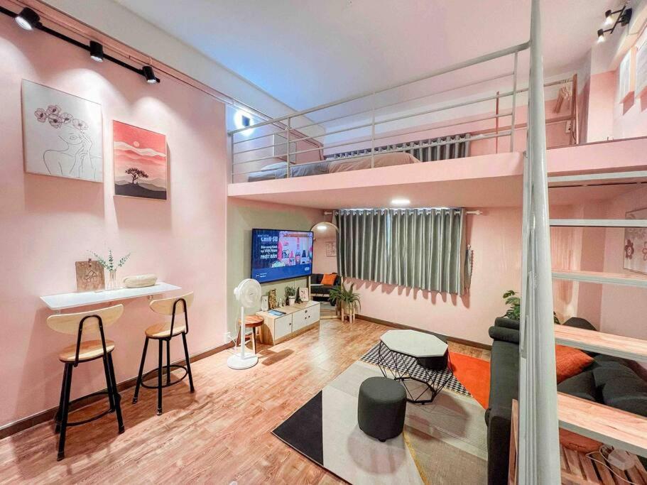 Glorious Central Loft- Near BenThanh Market