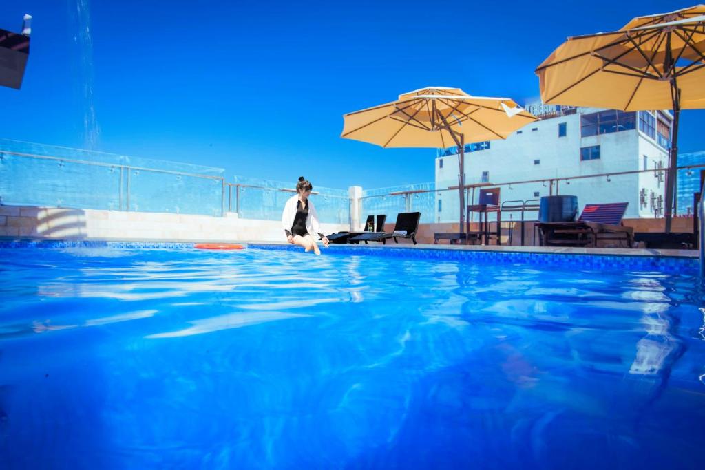 Ronal hotel