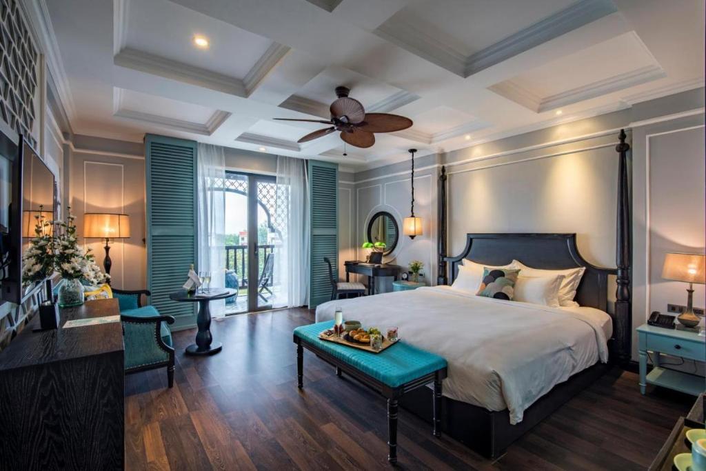 Hanoi Golden Moon Hotel & Travel