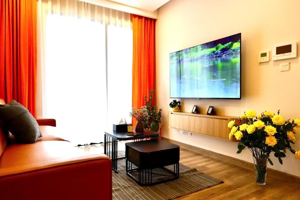 Haven Park Ecopark Homestay 2 phòng ngủ tầng cao view sông, có bồn tắm
