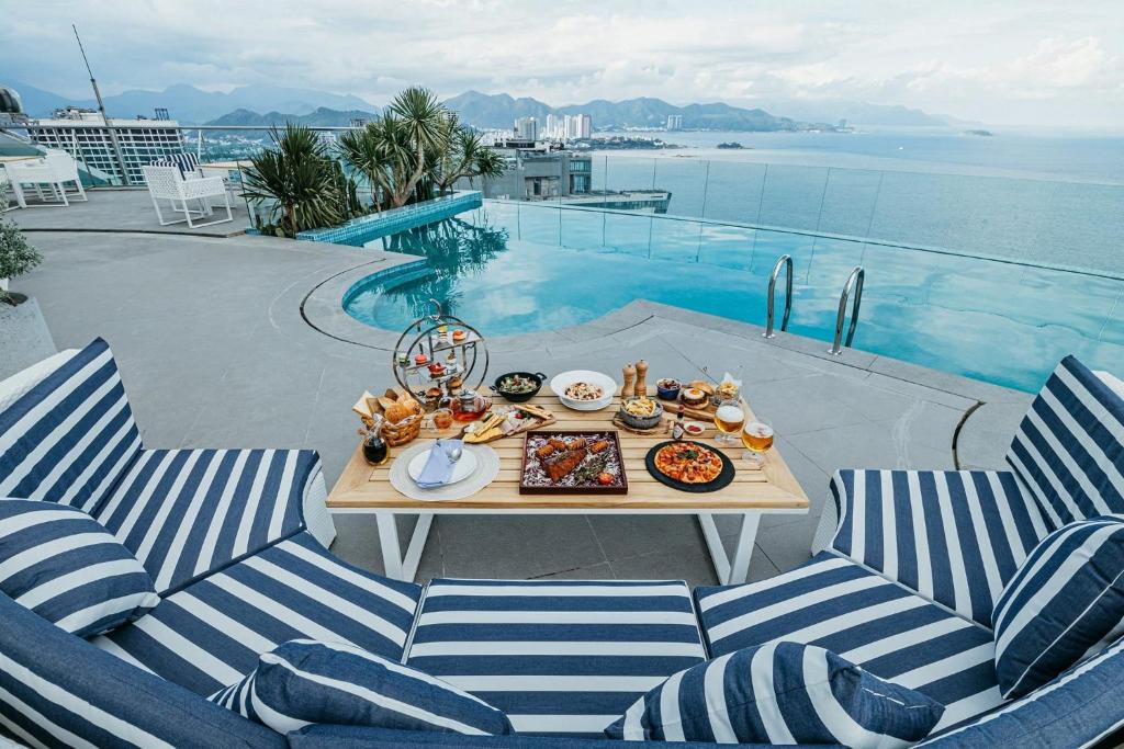 Highsea Panorama Nha Trang Apartments