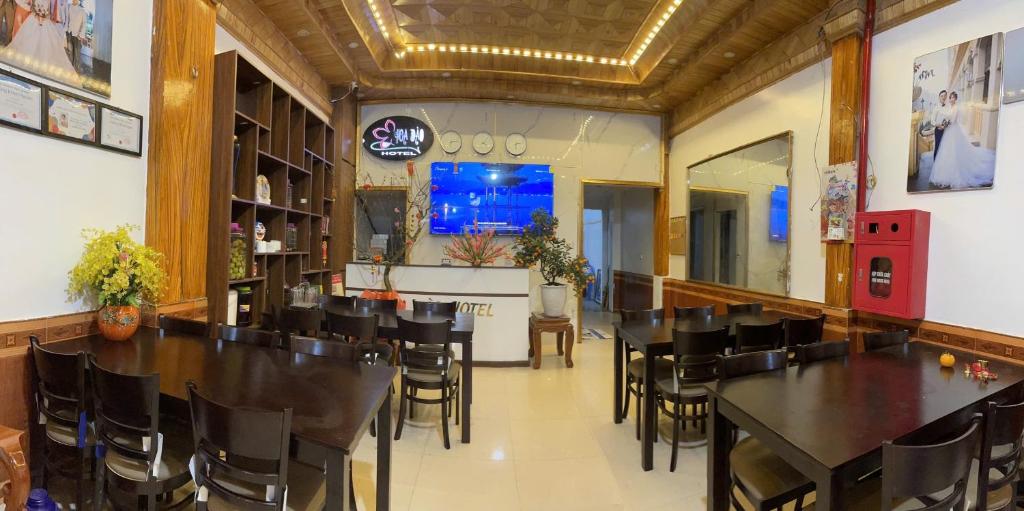 Hoa Đào Hotel