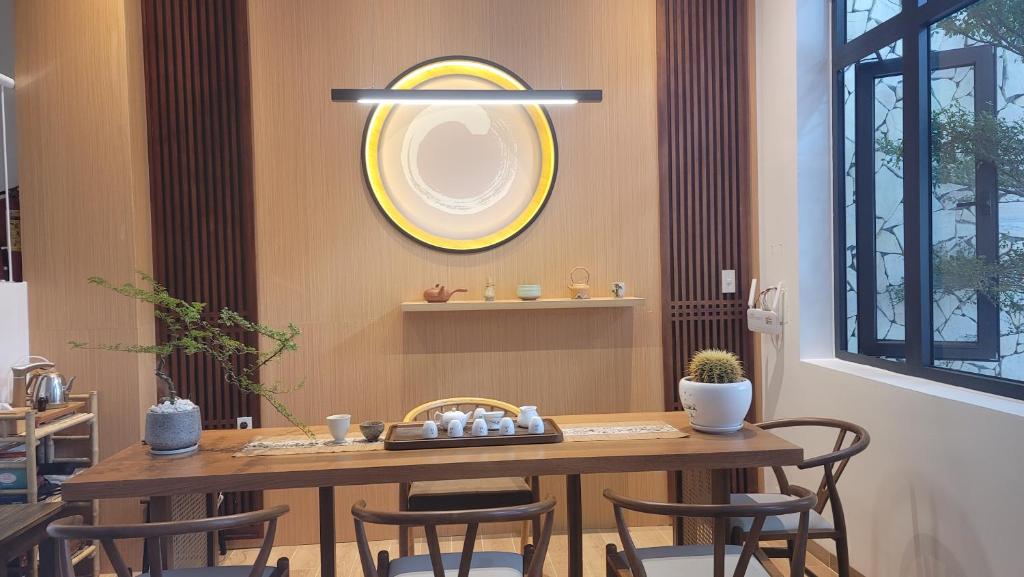 Hue House Zen