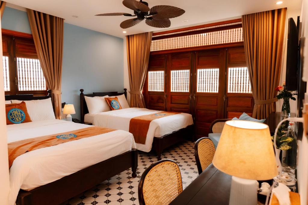 75 Garden INN