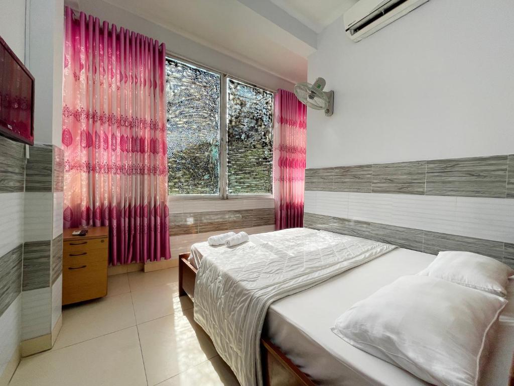 Huy Hoàng Hotel