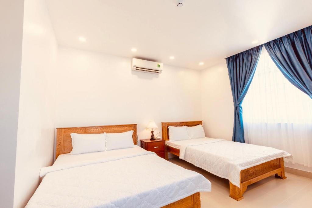 Khách sạn Tuyết Hiển