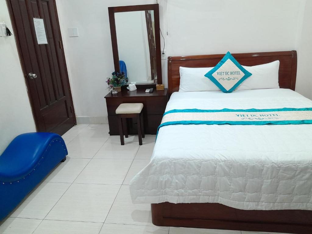 HOTEL VIỆT ÚC, H17 Phan Huy Chú, phường 2
