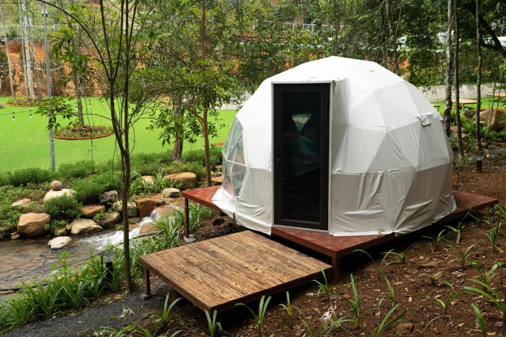 LTC Dalat Villa & Resort - Free Ticket To "Rung Thong Nui Voi Experience Tourism Area"