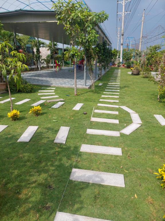 Khu nghỉ dưỡng thiện nhân