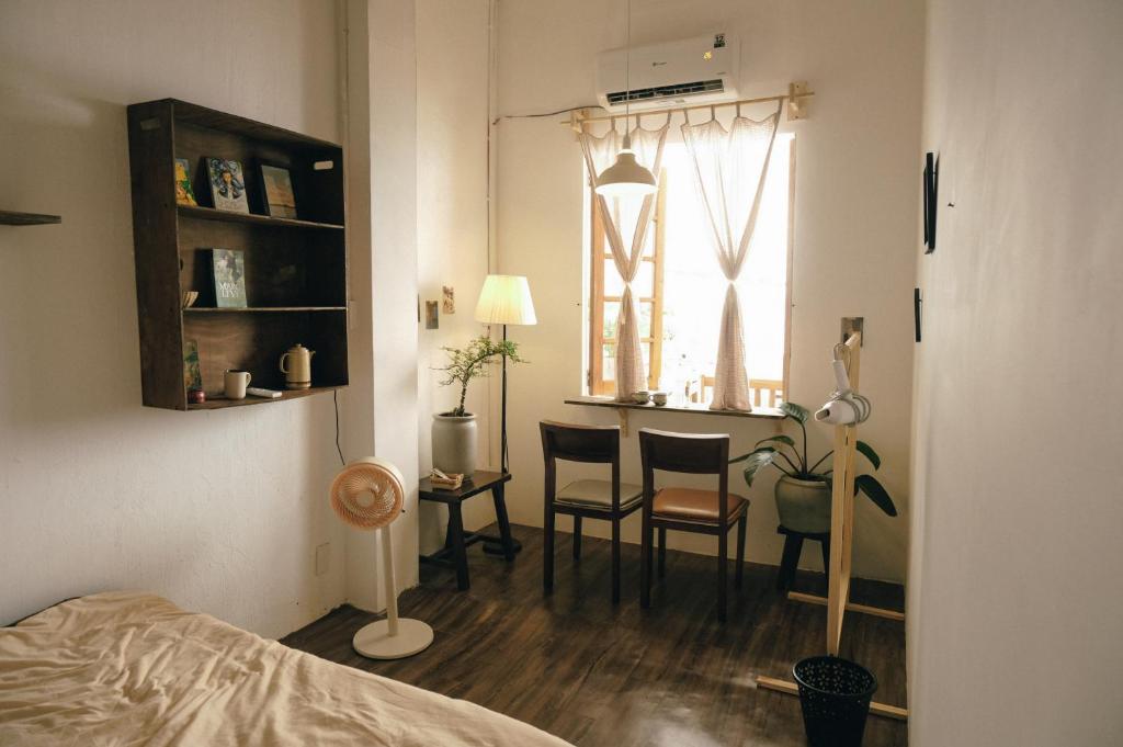 Là Lá Homestay