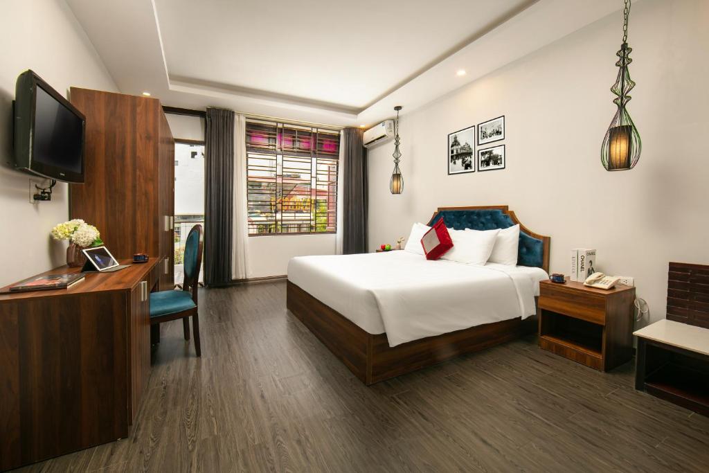 La Renta Premier Hotel & Spa Hanoi