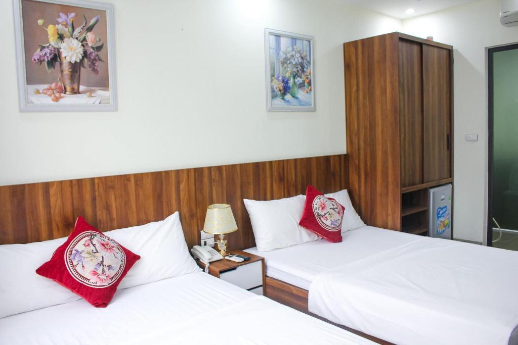 Lan Tường Hotel
