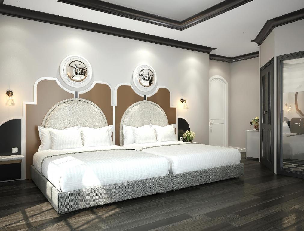Le Bonheur Hotel