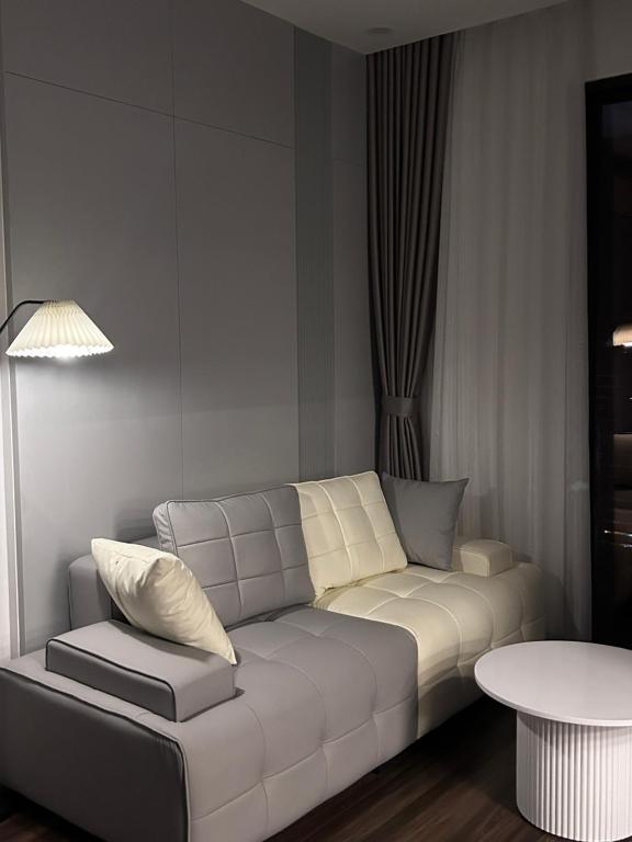 Lim Homestay - Hoang Huy Commerce Apartment, Hai Phong