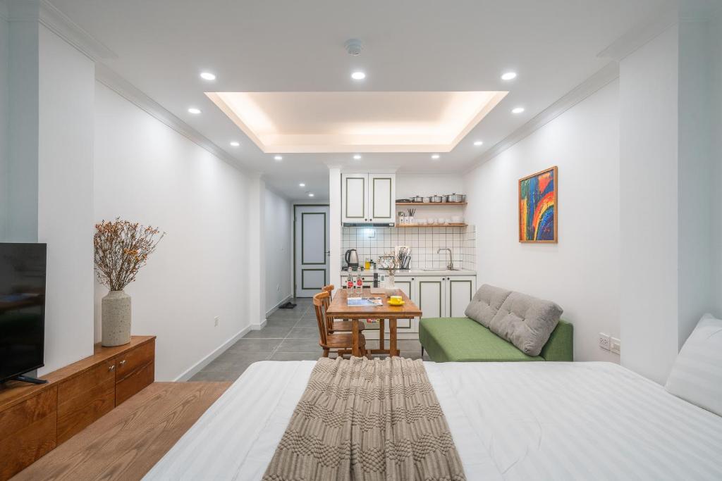 Location/BIG GROUP/Private Villa with Pool and Kitchen