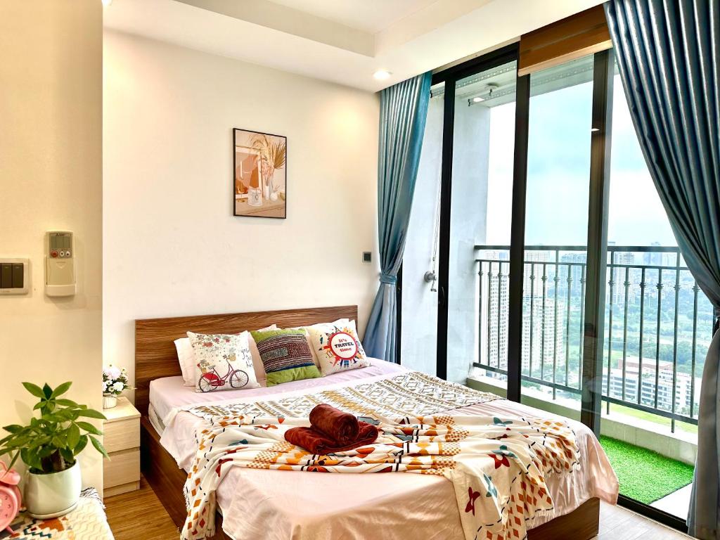 Luxurious Getaway At Vinhomes