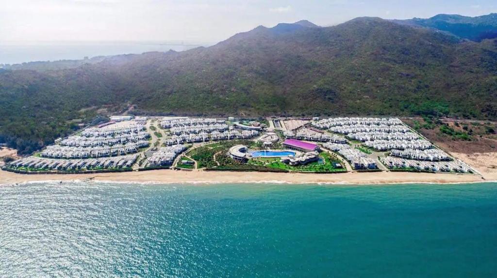 Luxury Villa - Relax - Fun - Near Vung Tau