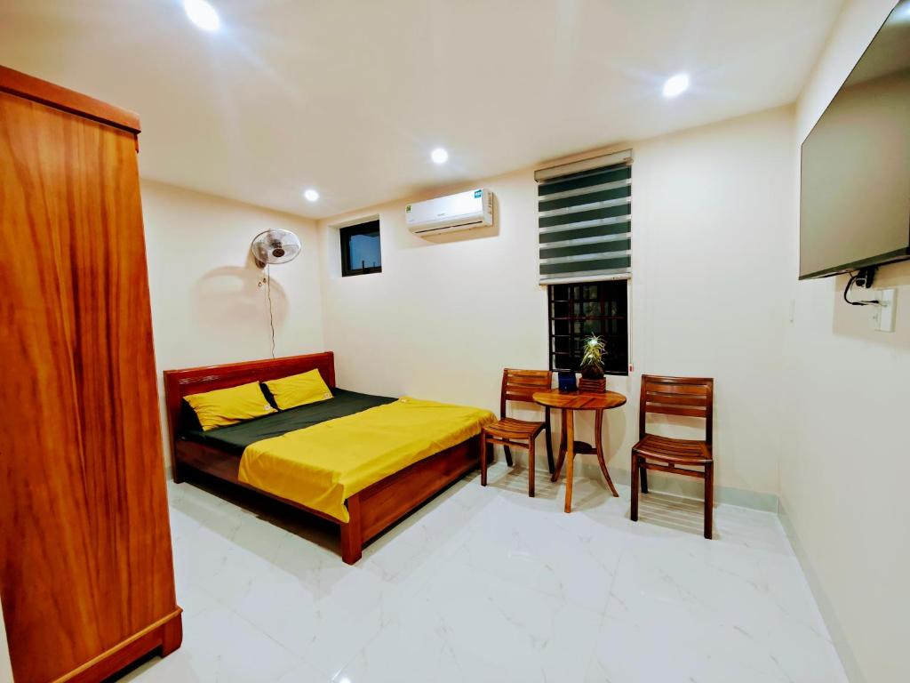 MANI House