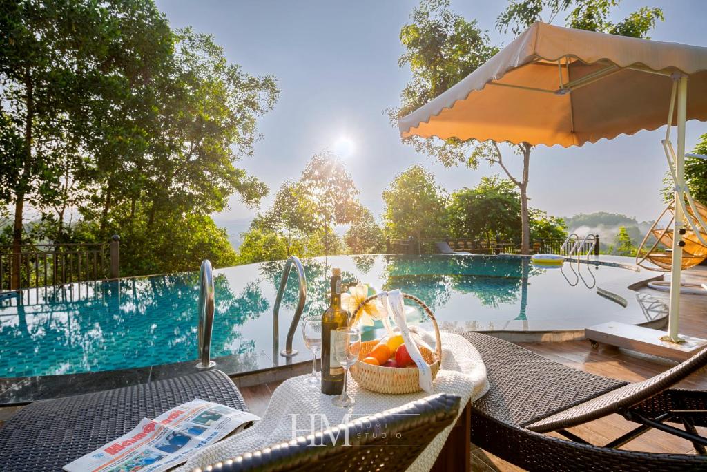 Mây Trắng Villa and FarmStay