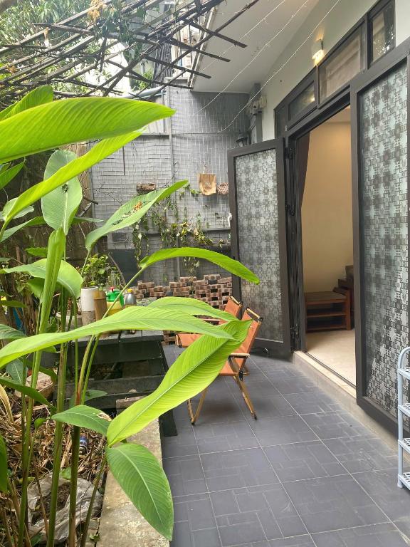 Michi House Chương Dương Độ, đị bộ 500m đến hồ Hoàn Kiếm