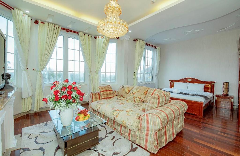 Mimosa Villa Hotel