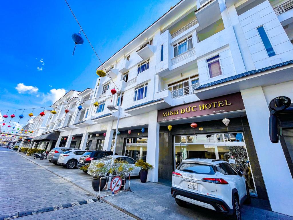 Minh Đức Green Hotel Tuần Châu