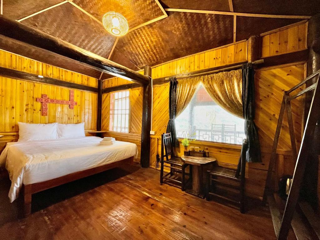 H'mong Eco House