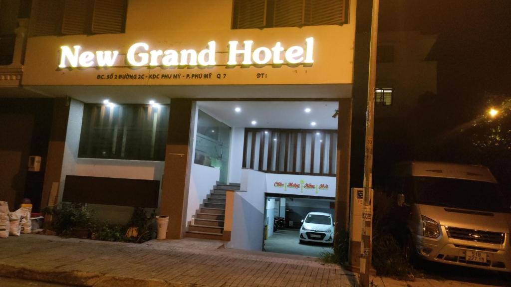 NewGrand Hotel
