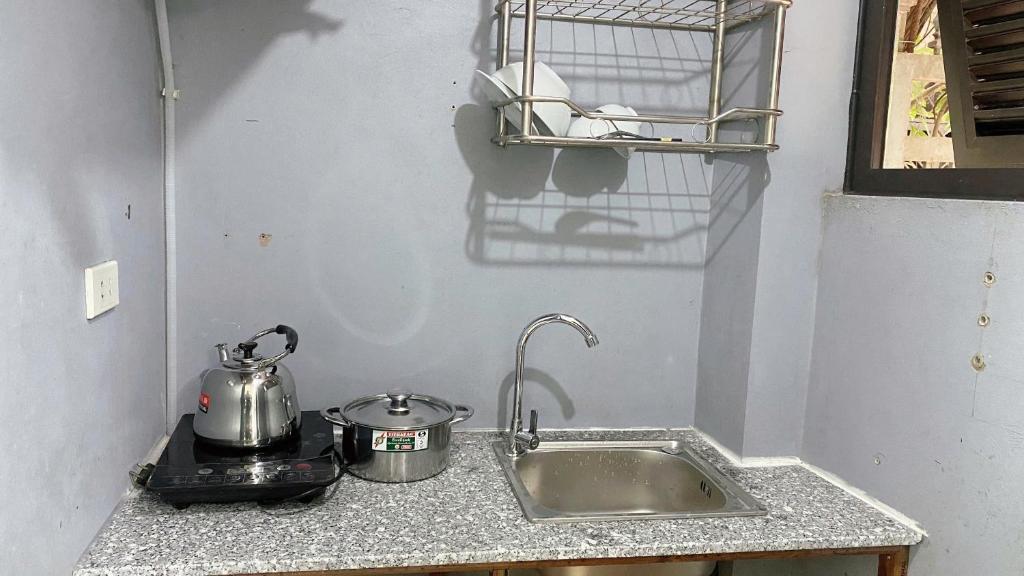 Era Apartment Nguyen Van Huyen