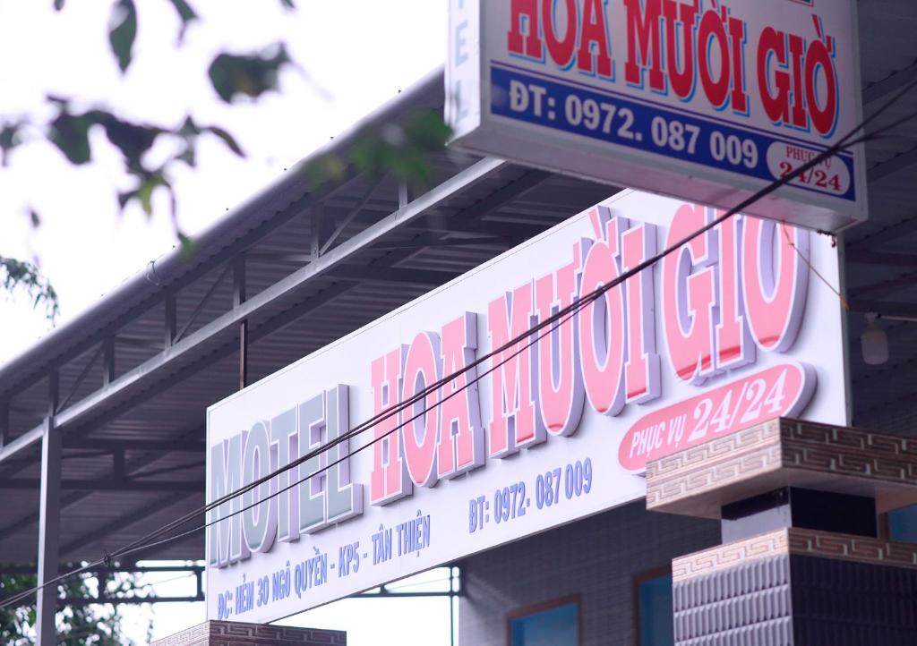 Nhà Nghỉ Hoa Mười Giờ