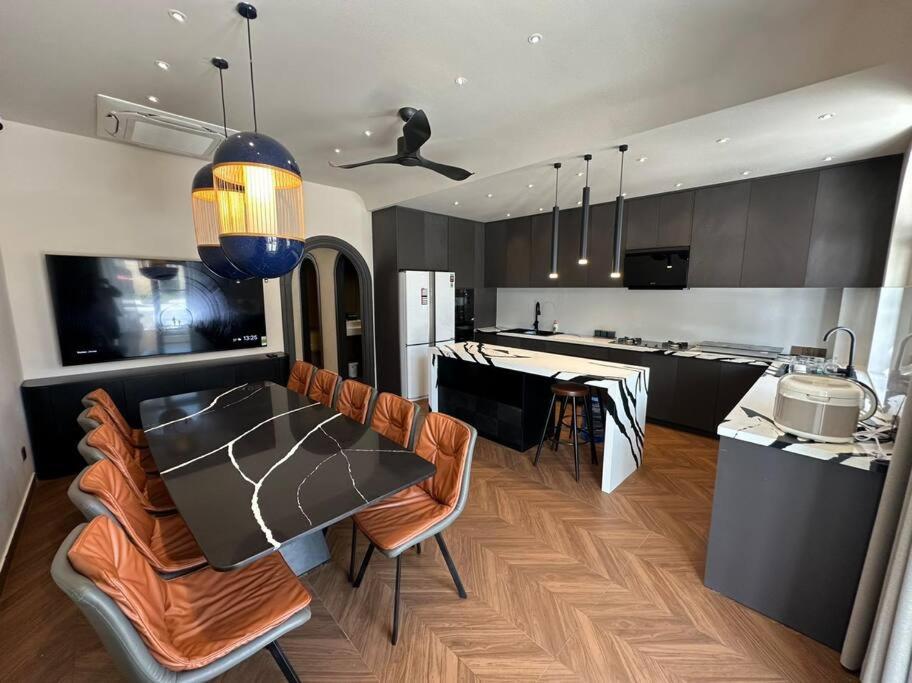Nhà Phố Luxury Novaworld Phan Thiết - 4 Phòng Ngủ 5 Giường