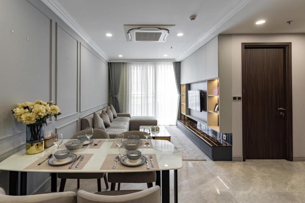 Midtown Premium Apartments