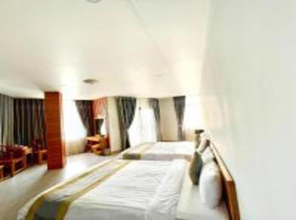 NP Hotel
