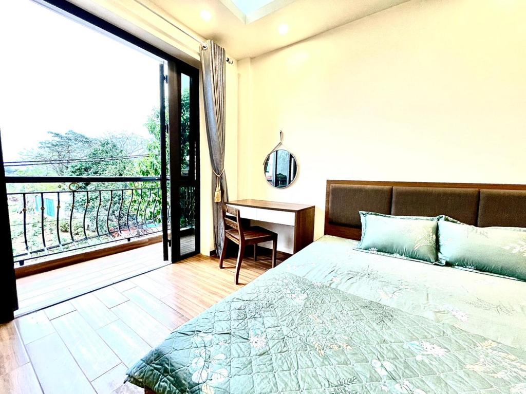 26451 Panorama green view studio