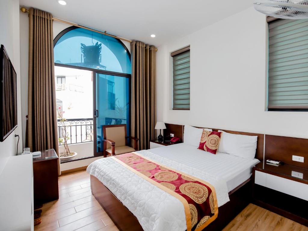 Phuong Nam Luxury Hotel Long Bien