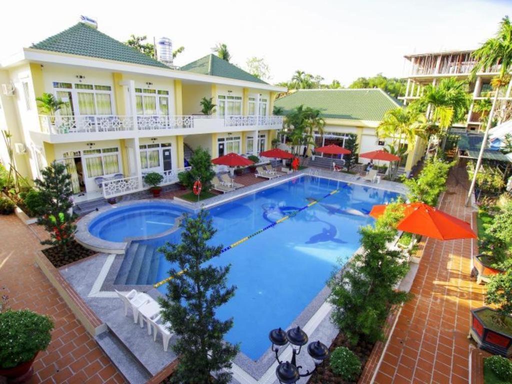 Lam Ha Resort