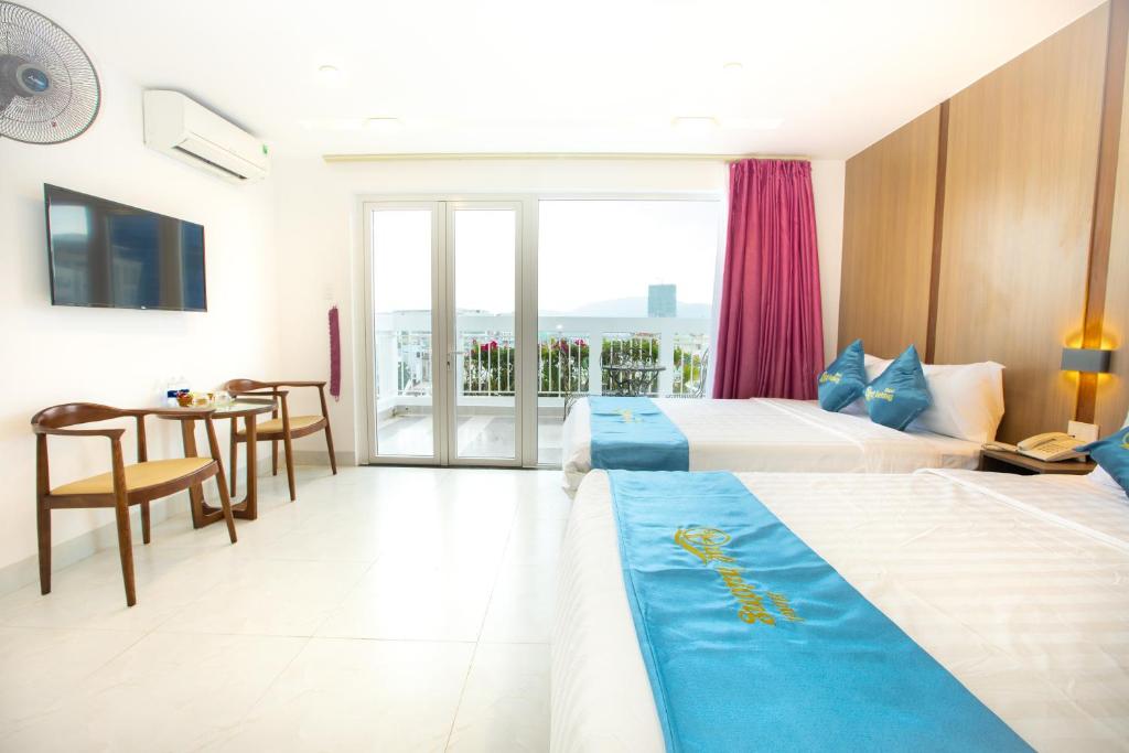 QUE HUONG HOTEL