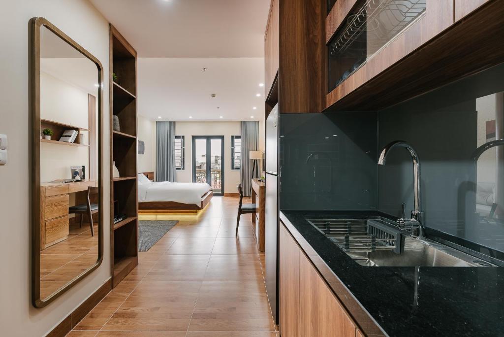 Railway Apartment Hoan Kiem Lake
